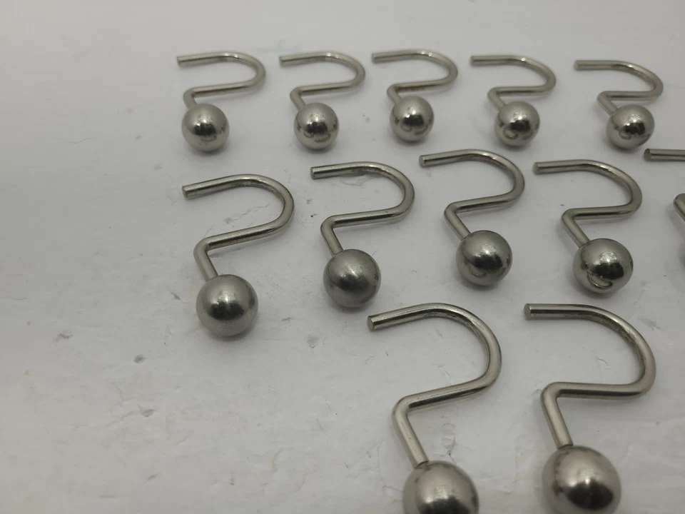 Juego de doce ganchos de cortina de ducha vintage de acero inoxidable/níquel Foto 3 de 4