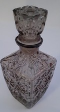 GLASS DECANTER 8" HIGH WITH A 3" SQUARE BASE