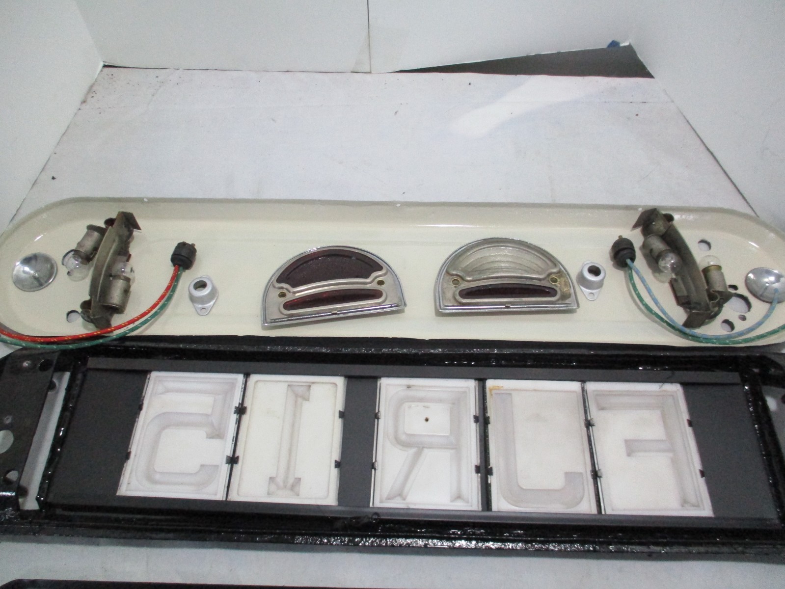 Ace rear number plate set for Rolls-Royce, Bentley Jaguar & English cars