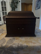 Antique Victrola Record Player