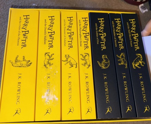 Harry Potter Hufflepuff House Editions PAPERBACK Box Set J.K. Rowling - 7 books - Picture 13 of 14