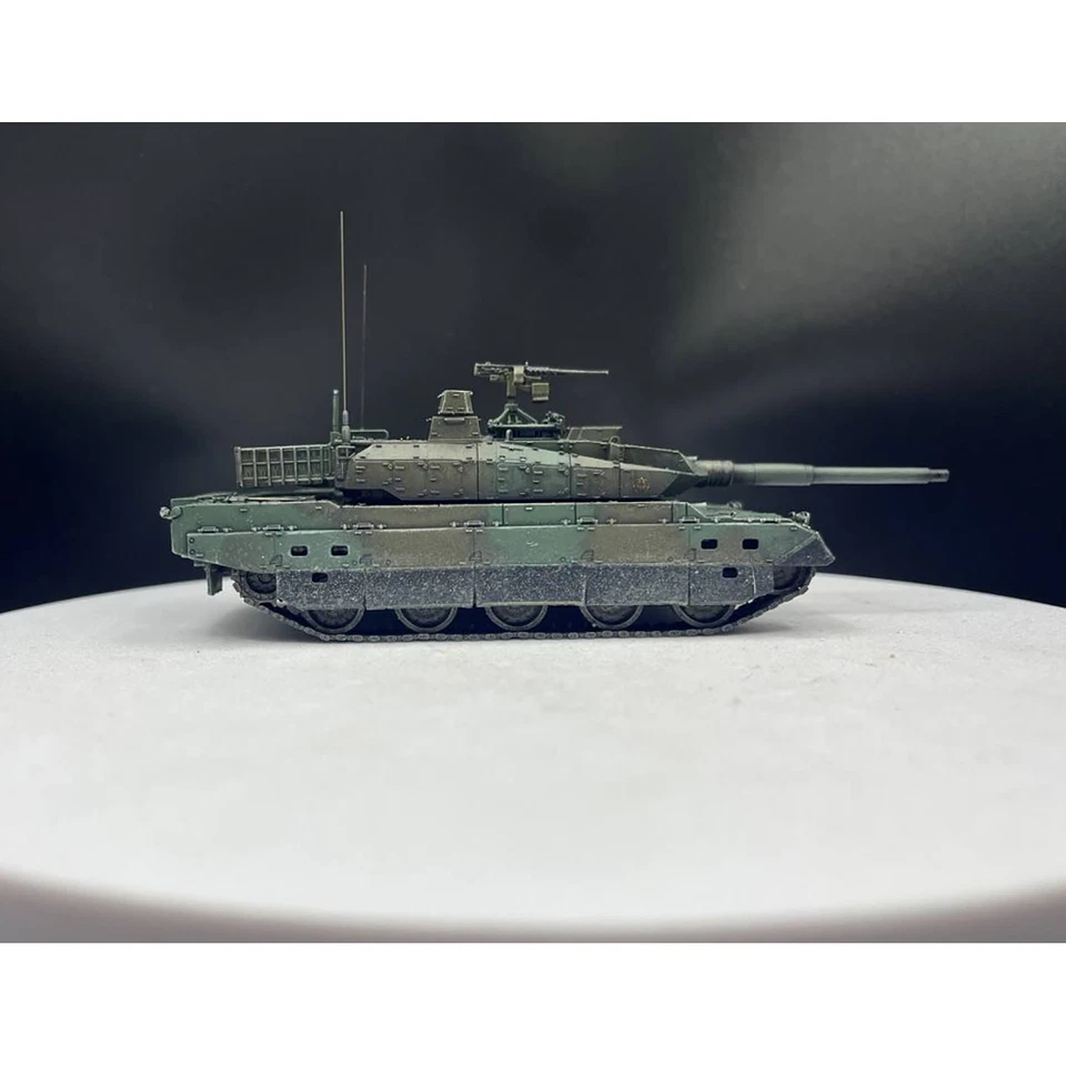AM 1/72 Japanese 4th Generation TK-X Type 10 Main Battle Tank Finished Model - Image 3 of 4