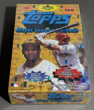 1998 Topps Baseball Cards 17
