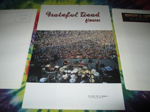 GRATEFUL DEAD ALMANAC JERRY GARCIA PHOTO SYF VOL.13+10 NUMBER 1 FALL 2001 LOT-NR - Picture 2 of 8