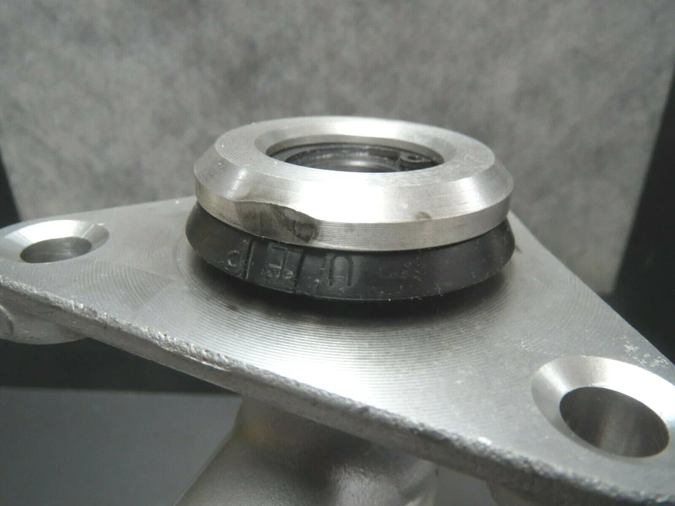 制动主缸适用于 1990 - 1992 年丰田卡罗拉 - 日本制造 - 快速发货! — 第 3/4 张图片