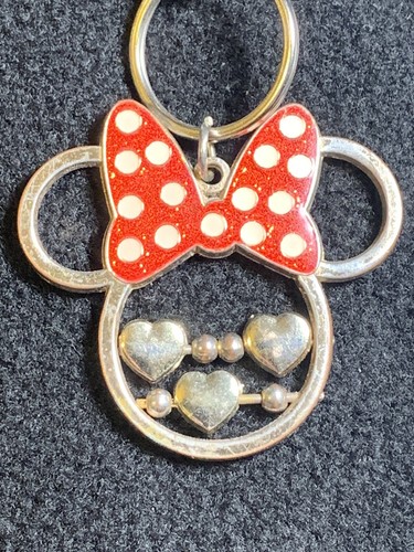 Disney Parks Schlüsselanhänger Minnie Mouse rot mit weißen Punkten Schleife mit Clip