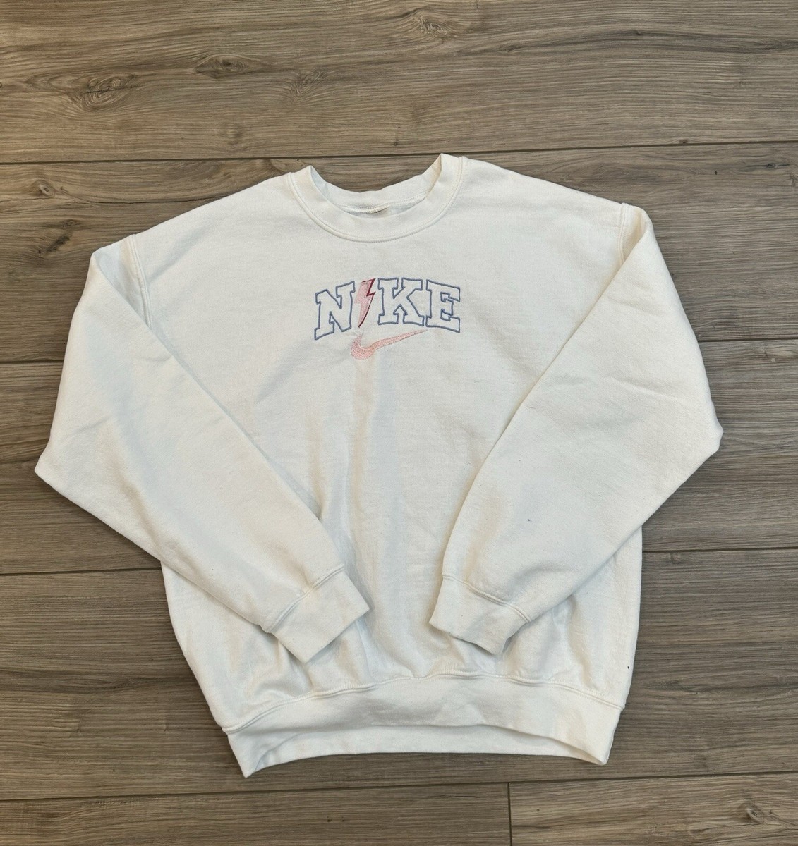 bootleg nike crewneck