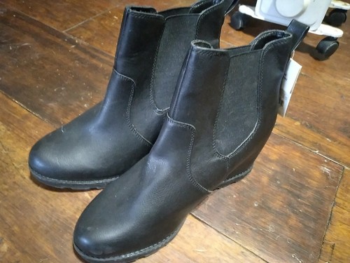 sandro suede boots