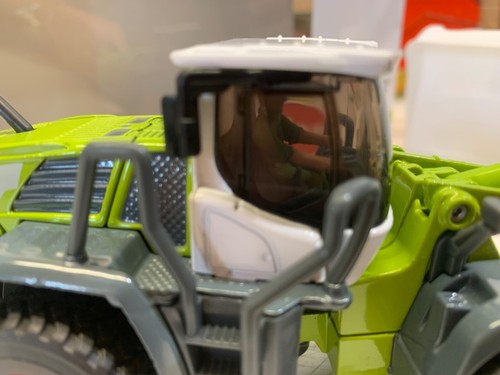 SIKU.1:50.PRECISION CLAAS TORION 1914 FRONT END LOADER.LOADING SHOVEL.TRACTOR. - Picture 16 of 18