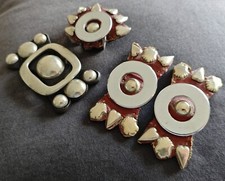 ANTIQUE HORSE BRASS HARNESS DECORATIONS - DECORATIVE W/M SCOTTISH BUCKLES ETC