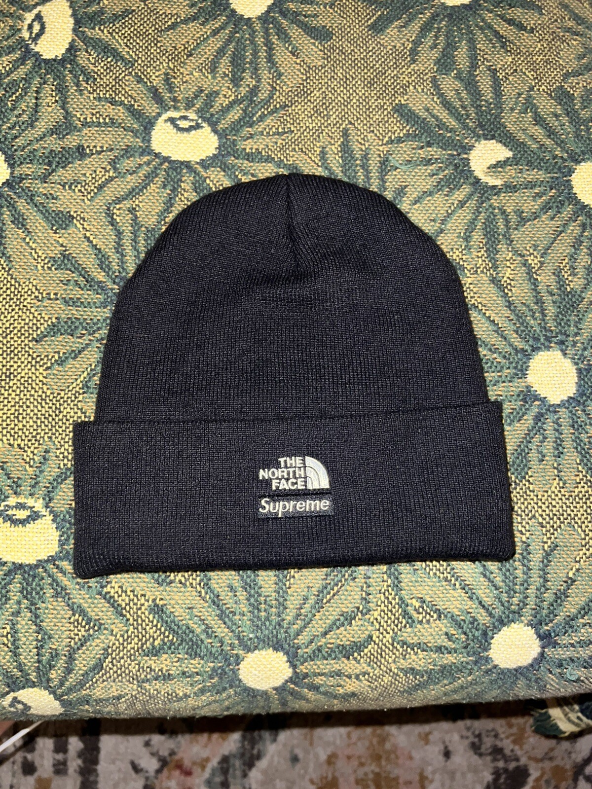 SUPREME North Face beanie black FW2024