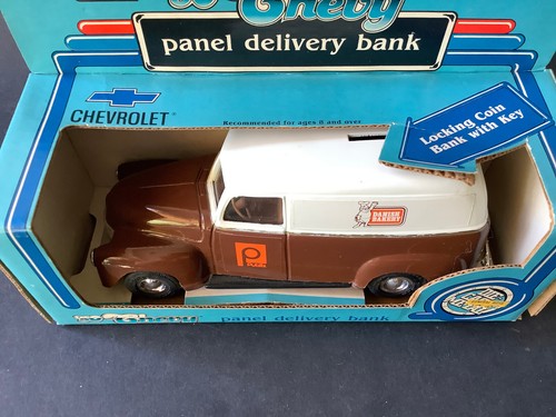 Ertl Limited Edition 1:25 50´Chevrolet Panel Delivery Bank Bakery (CY44-51KB2/5) - Bild 2 von 10