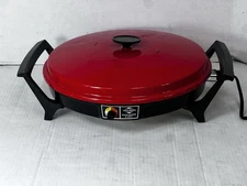 Vintage West Bend Electric Grill/Skillet and Pizza Oven Adjustable Heat Control