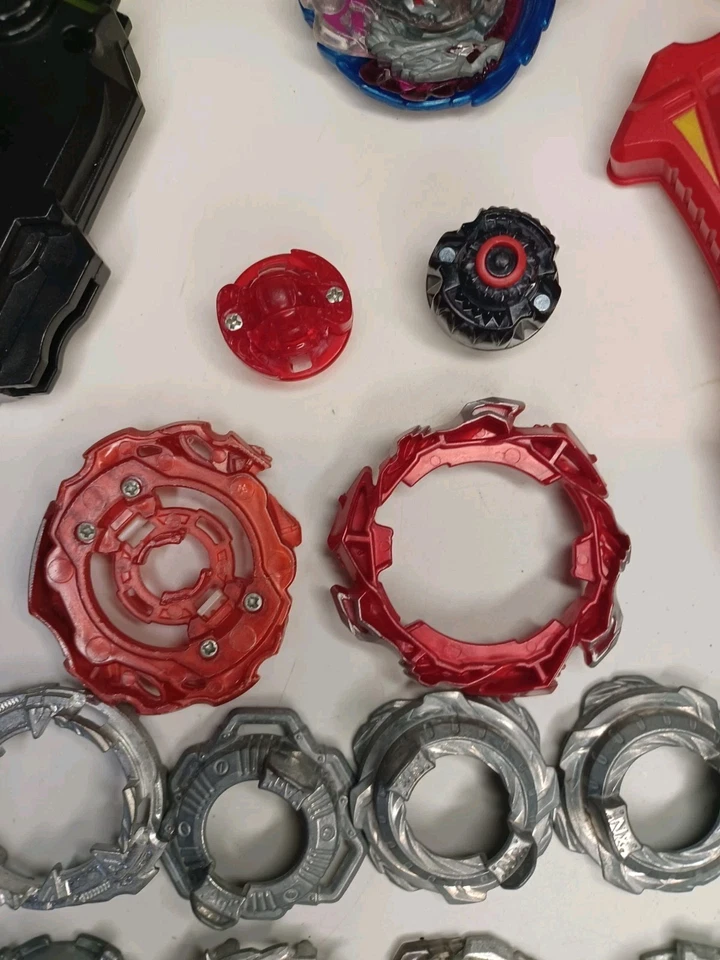 Takara Tomy Beyblade y lanzadores ¡y más lote! Foto 2 de 4