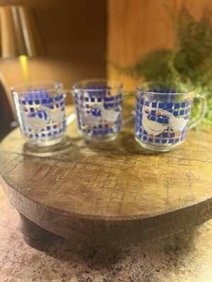 Luminarc Carlton 1982 Glass Mugs Blue Checkered Goose Design Set of 3
