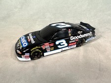 ACTION 1/24 NASCAR 2001 DALE EARNHARDT 3 OREO/GM Goodwrench Black windows MIB