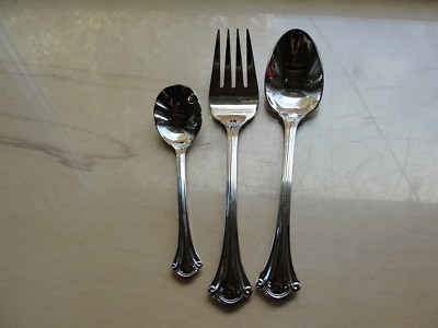 3 Pcs Wallace 18/10 Stainless Flatware Svg Spoon, Fork, Sugar Spoon Resplendence