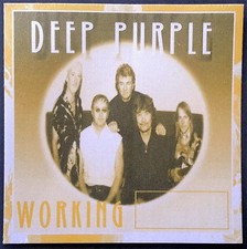 *** DEEP PURPLE *** -- SATIN CONCERT TOUR BACKSTAGE PASS -- WORKING -- EXCELLENT