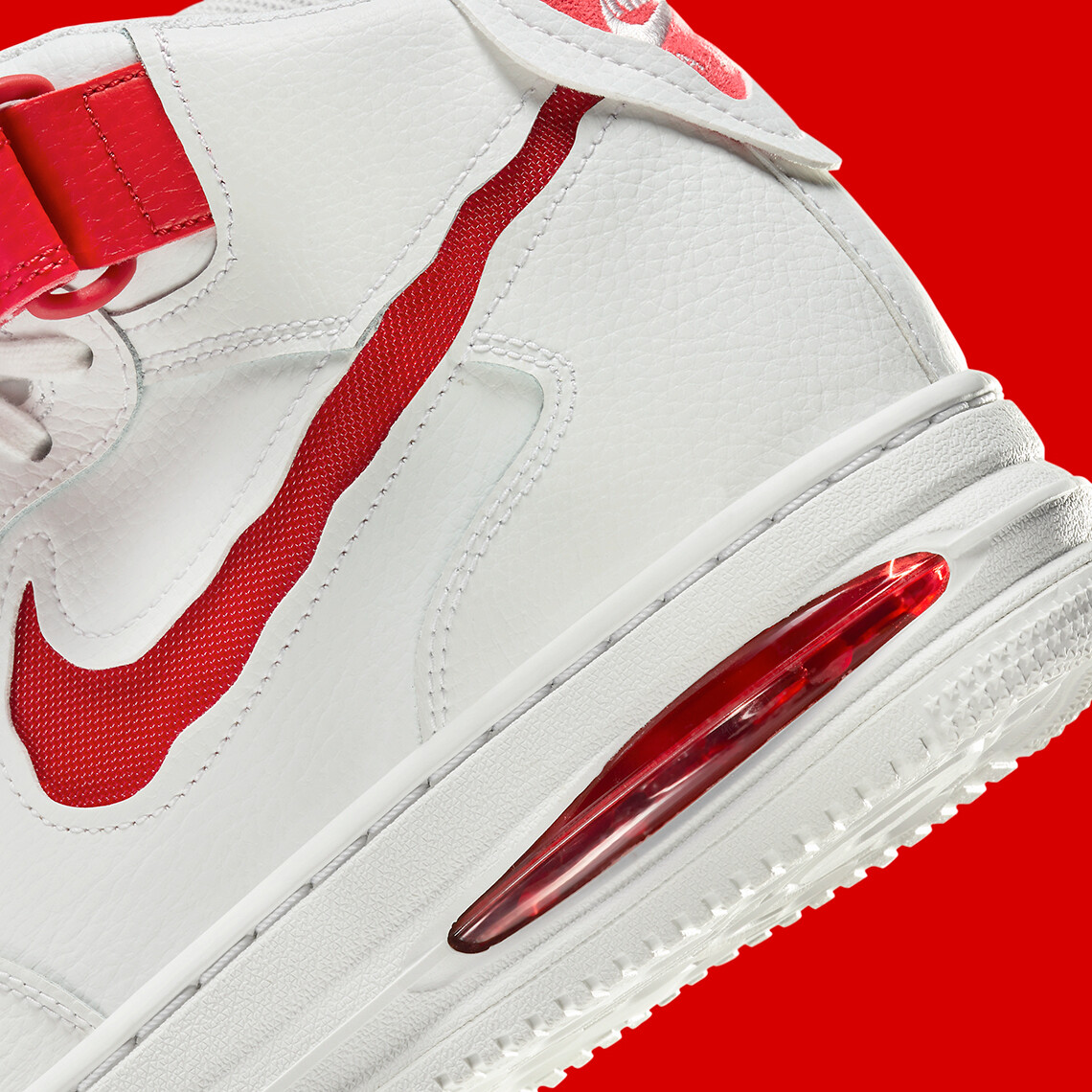 新品未使用ナイキ エアフォース 1 MID EVO FB1374-102 Nike Air Force 1 Mid EVO Summit White University Red FB1374