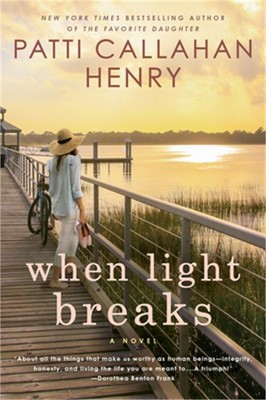 When Light Breaks (Paperback or Softback)