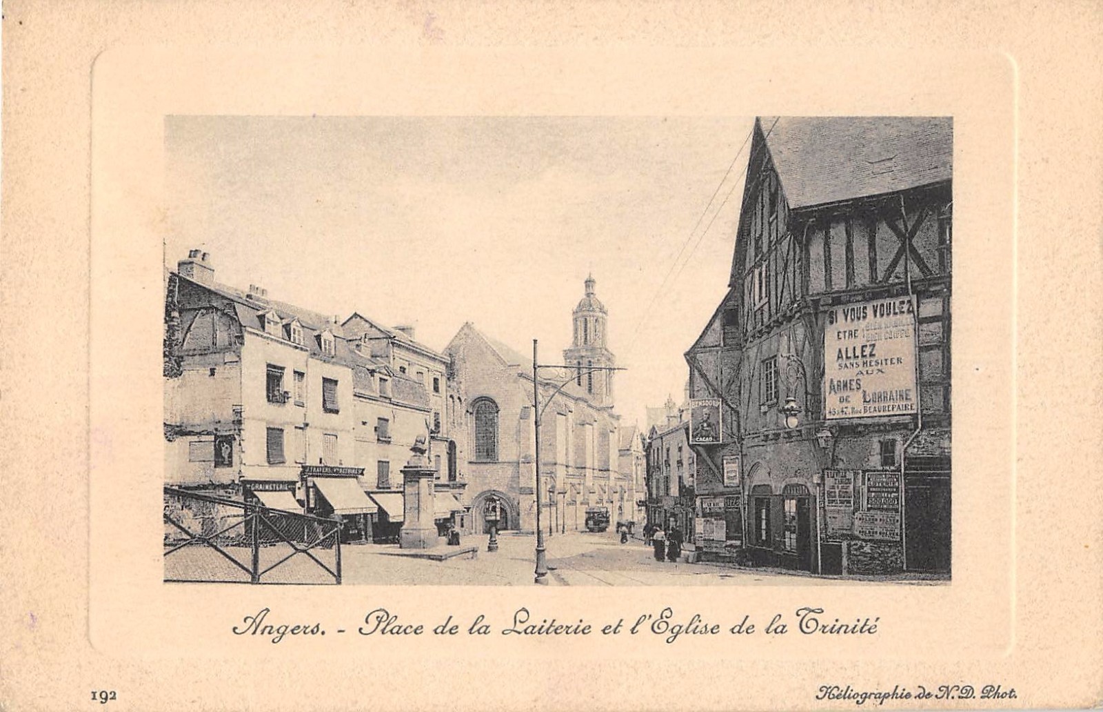 Carte Postale Ancienne (CPA) - 49 ANGERS - Rue De L'Oisellerie - Début 1900 - Noir Et Blanc