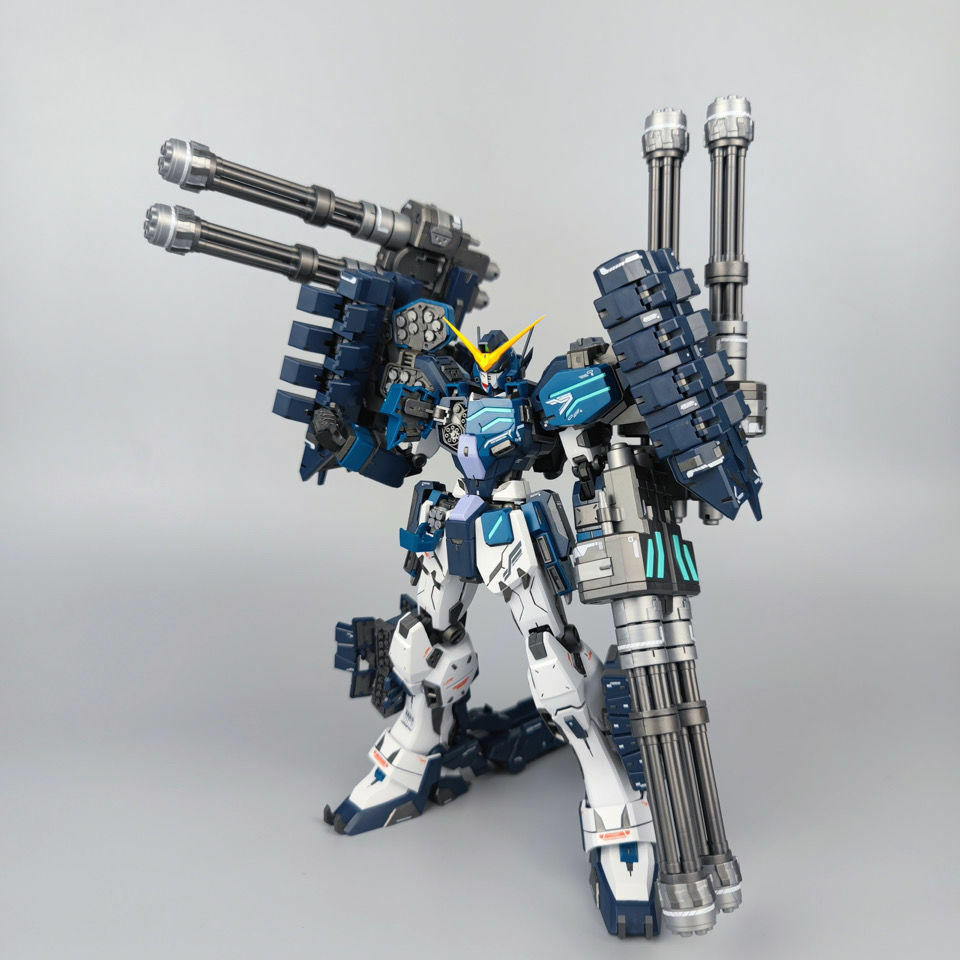 MG 1/100 HEAVYARMS CUSTOM EW with IGEL endless Waltz model