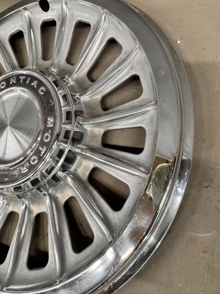 "Pontiac Bonneville Catalina Tempest 1965 1966 tapacubos cubierta de rueda tapacubos" Foto 2 de 4