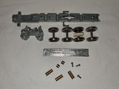 * HO SCALE MANTUA - TYCO MIKADO DRIVERS AND FRAME PARTS *