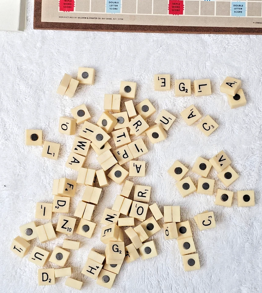 VTG 1950s Scrabble Magnetic Travel Edition Selchow & Righter Complete Game USA - Image 3 of 4