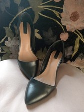 Decoltè a cuore nere Stradivarius scarpe tacco medio donna ecopelle nera