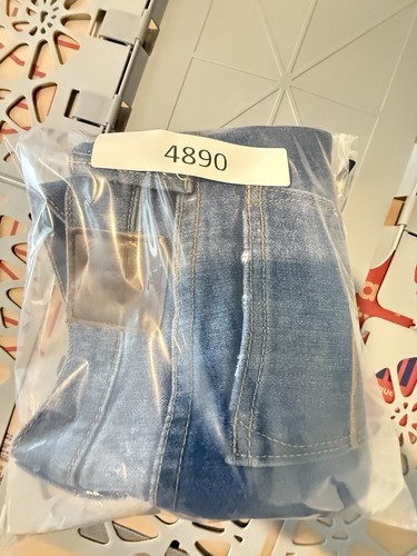 Driftwood Jackie Jeans Womens 26 (Fits 29x28) Blue Flower Embroidery Floral Boho - Picture 10 of 10