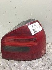 Rückleuchte rechts Außen 8D0945257 Audi A3 (8L) Heckleuchte rechts Außen 649460