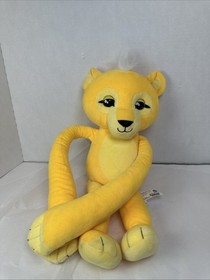 Fingerlings Plush Lion 18" Yellow Interactive Sound Hair Lights Up Batteries VG
