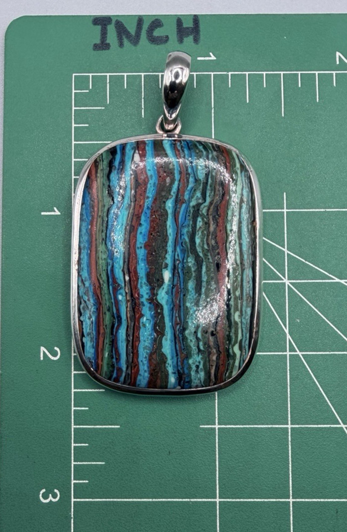 SJ Large rectangular rainbow calsilica pendant 92… - image 2