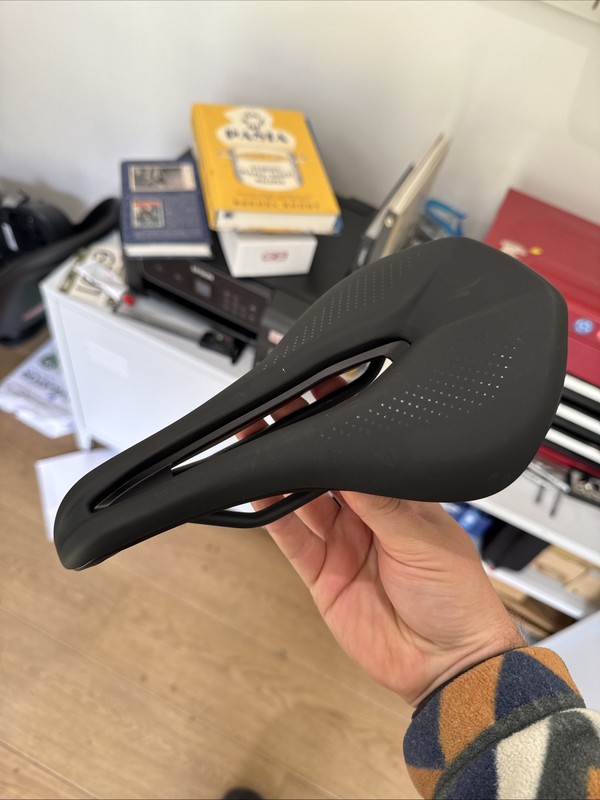 Specialized Power Comp Saddle 143mm Black