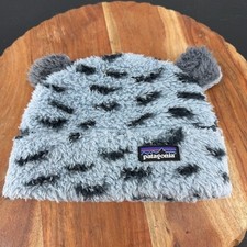 Patagonia Baby Furry Friends Winter Hat light plume grey animal print 3-6 months