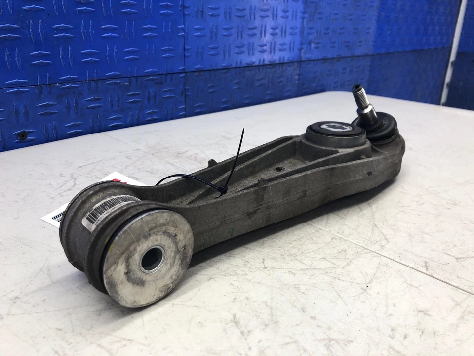 Brazo de control inferior trasero derecho Porsche Boxster 2013-2019 OEM Foto 4 de 4