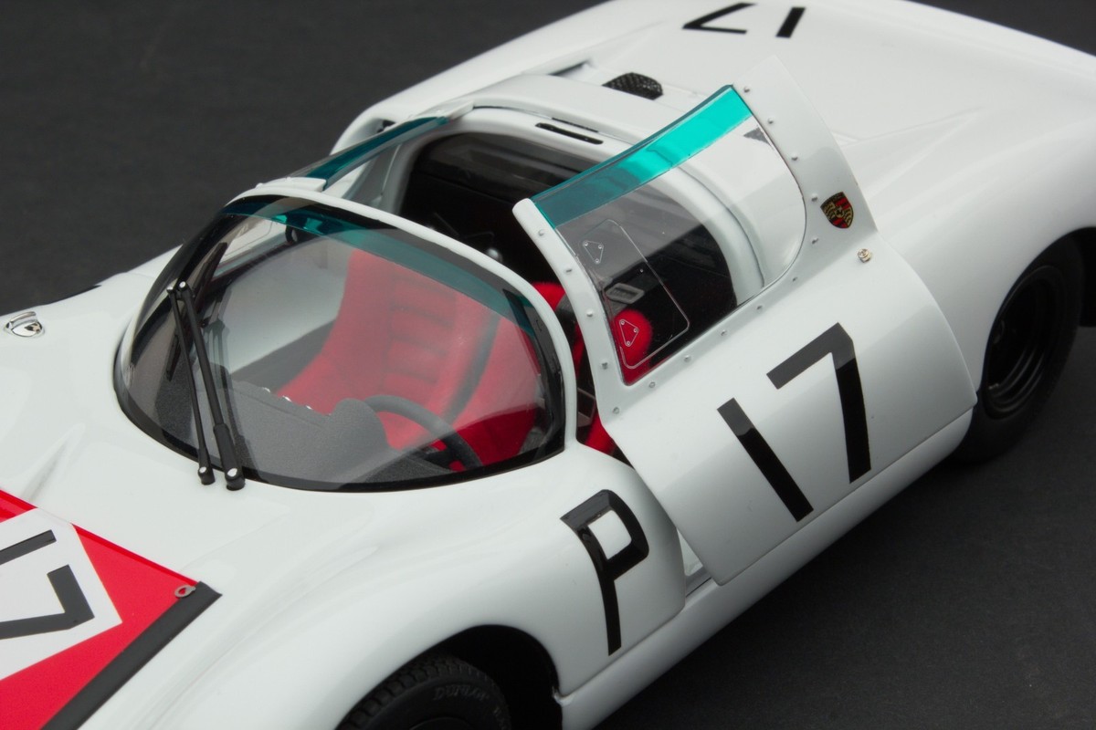 Exoto | 1:18 | 1967 Works Porsche 910 | Nurburgring Winner