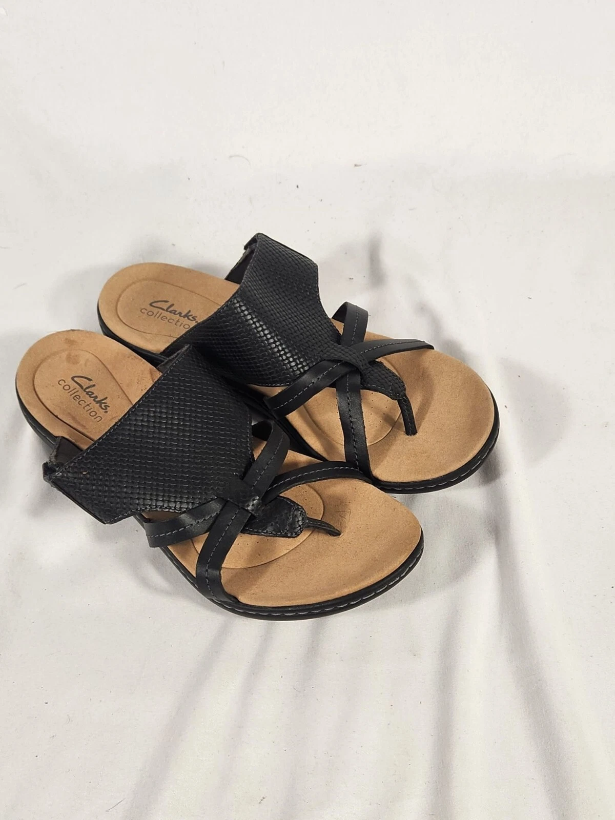 Nuovo senza scatola Clarks donna Lauriann Edge sandalo comodo nero slip on passeggio boho US 10