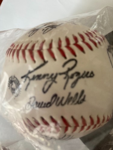 NY YANKEES TEAM BASEBBALL DARRYL STRAWBERRY JOE TORRE MARIANO RIVERA SIGNED 1996 - Picture 3 of 12