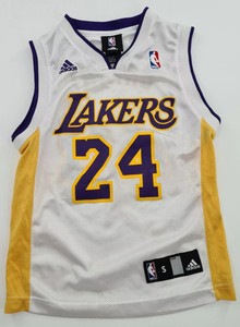 kobe bryant white jersey 24