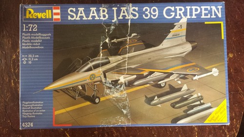 Saab 2110 JAS 39 Gripen 1/72 Revell Sammlungsauflösung Vintage