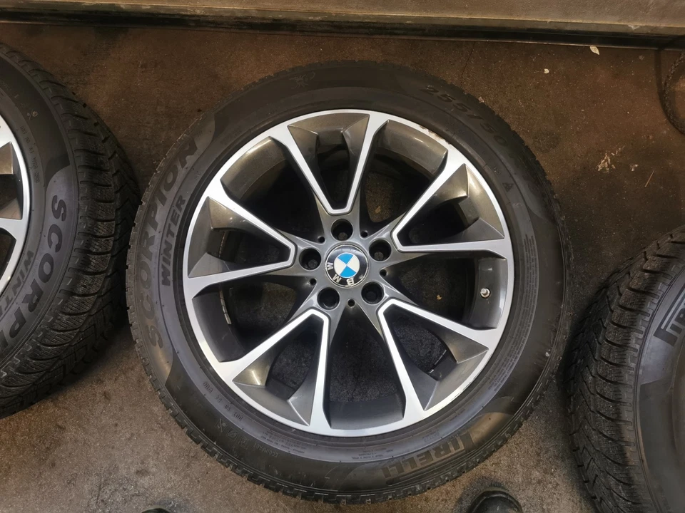 BMW X5 Original 19 Zoll Felgen Mit Winter Reifen - Bild 3 von 4