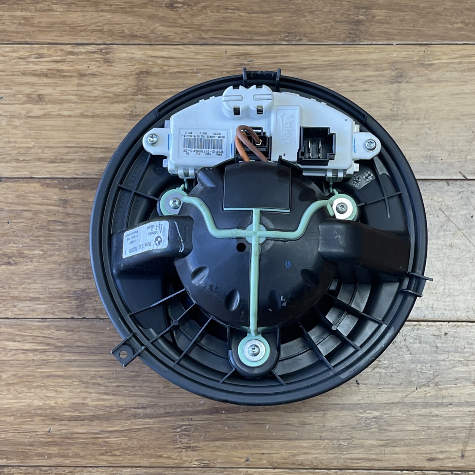 2014-2020 BMW i8 I12 Front HVAC Air Conditioning Blower Motor Fan Assembly OEM