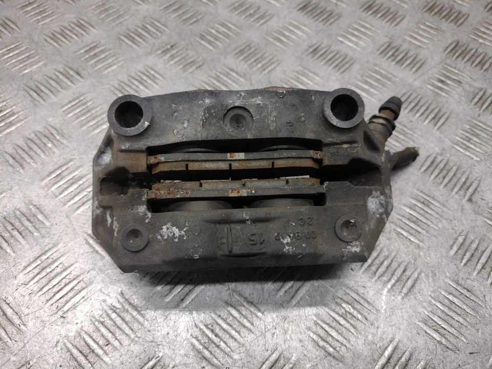 BMW R1200 2016 BMW R1200 RT kit de pinzas de freno delanteras Foto 4 de 4