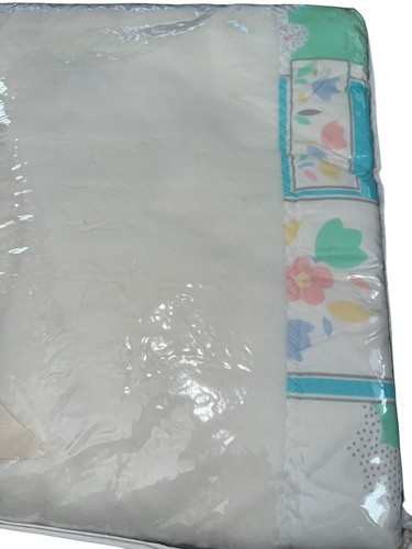 VTG Satin-Edged Single-stitched BABY CRIB Union Made Deadstock Floral Animal - Picture 3 of 7
