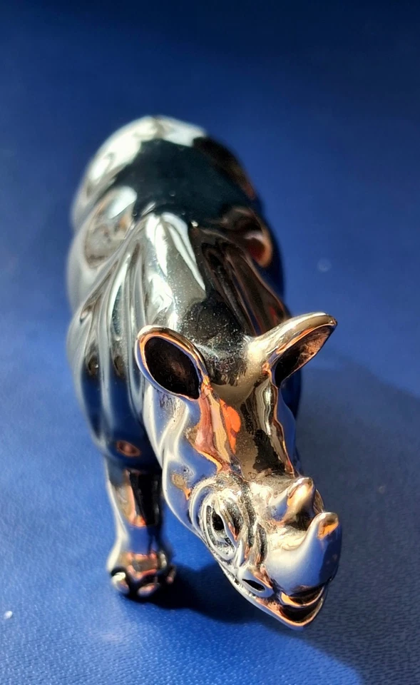 Saturno Medium Rhino Grey. 925 Stirling & Enamel  Figurine. - Image 3 of 4