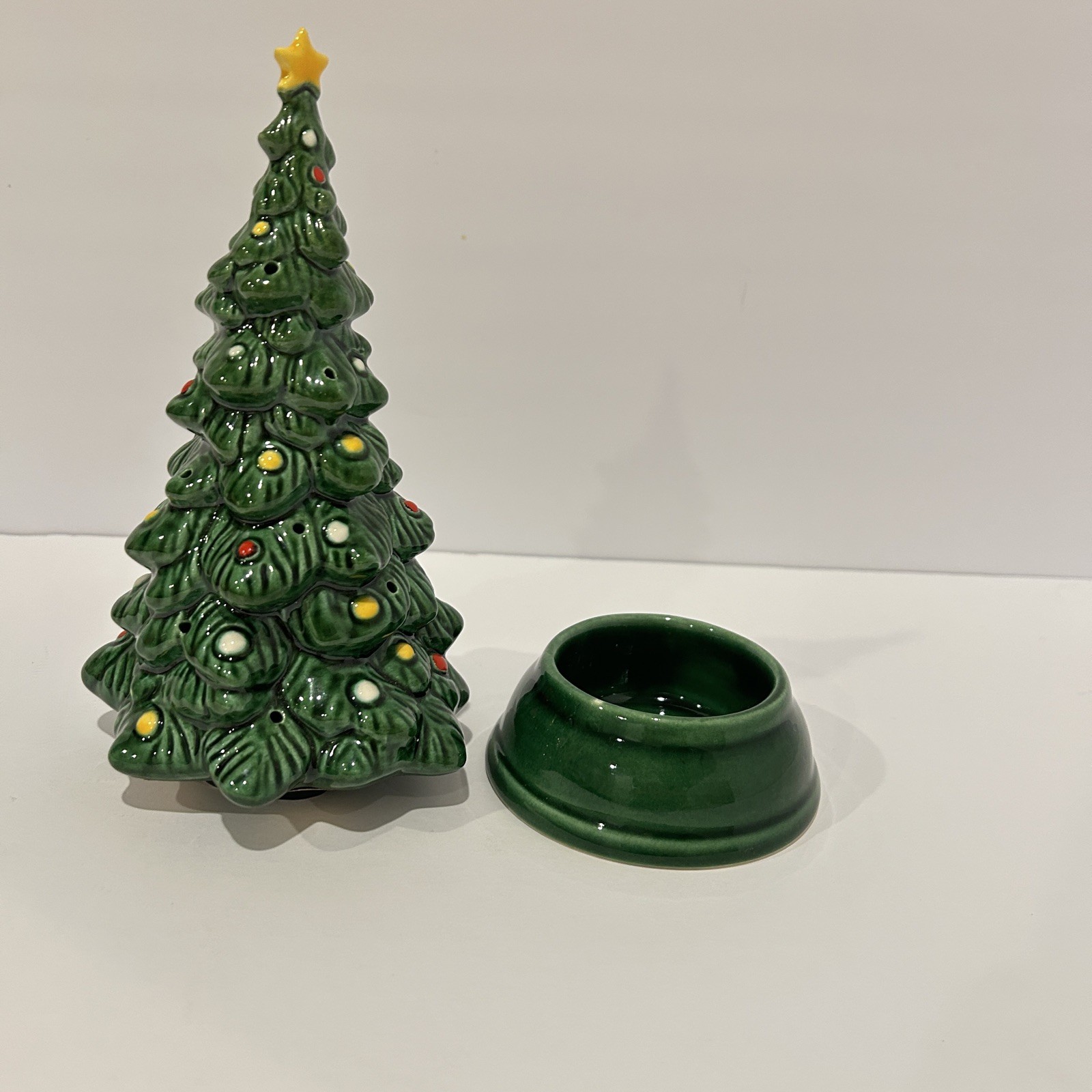 Avon Hand-Painted Ceramic Christmas Tree Candle Holder White