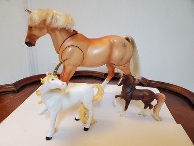 Vintage Breyer Horse, Grand Champions Running horse & Papo White Unicorn