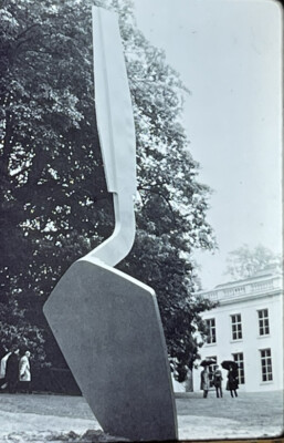 Claes Oldenburg  Trowel In the Ground '' Pop Art 35mm Art Slide